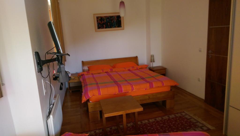 Holiday House Villa Neda Утьеха Номер фото
