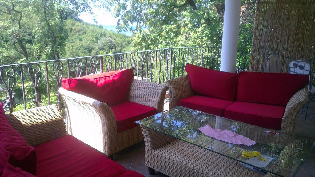 Holiday House Villa Neda Утьеха Номер фото